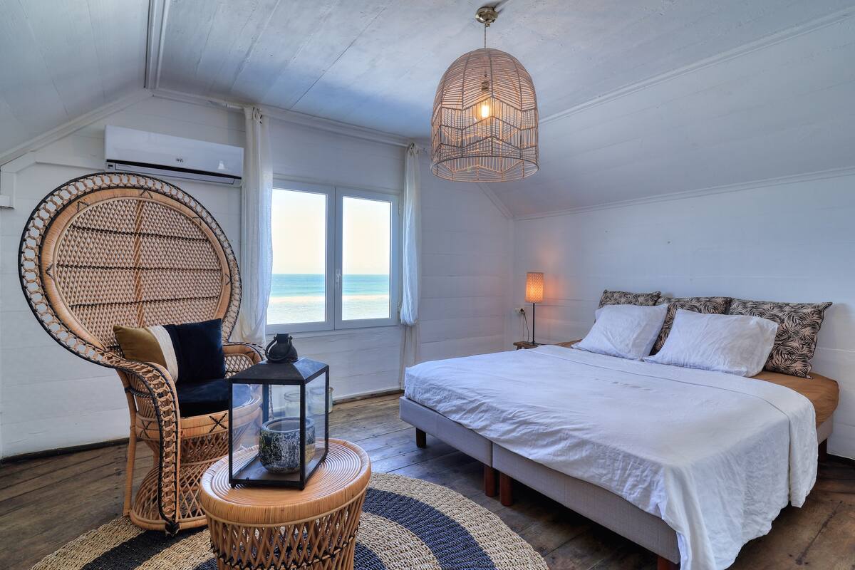 0f1215cc-144f-4f5b-ad0b-c3b0ffd275dc